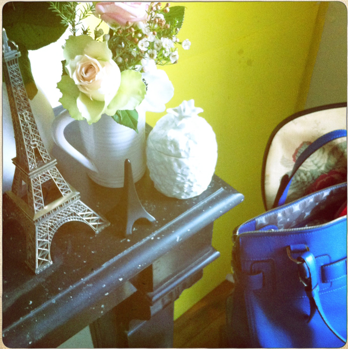 flowers-eiffel-tower